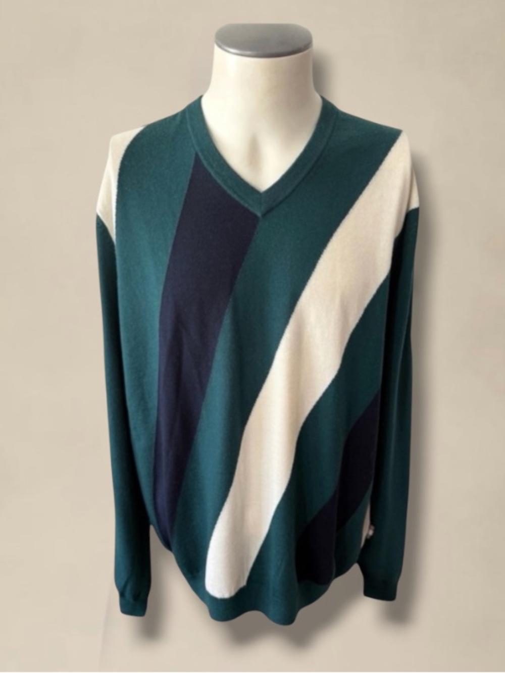 AQUASCUTUM LONDON GOLF Wool V-neck Sweater Size XL
